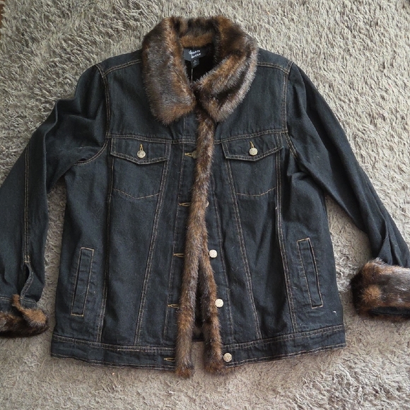 dennis basso Jackets & Blazers - NWT Vintage Dennis Basso Sz M Faux Fur Lined Jean Jacket